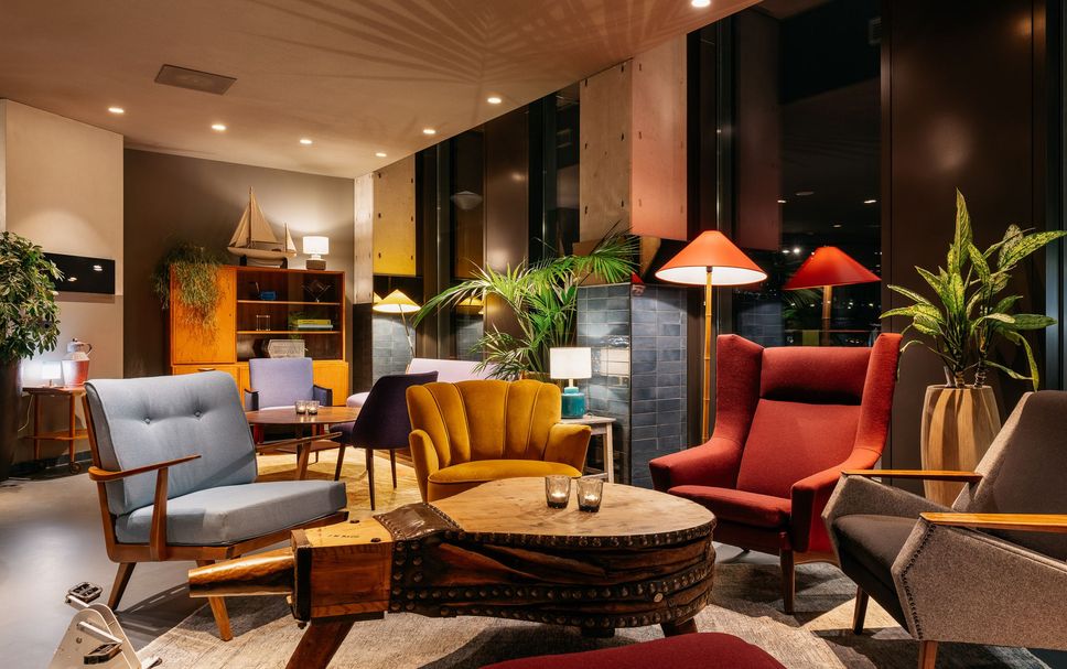 Lounge Photo