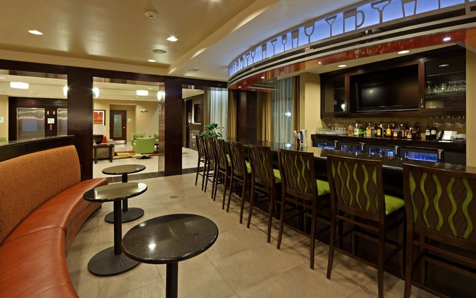 Bar Photo
