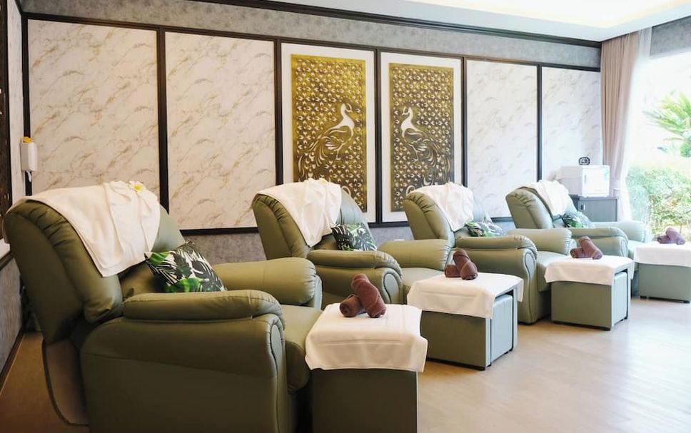 Lounge Photo