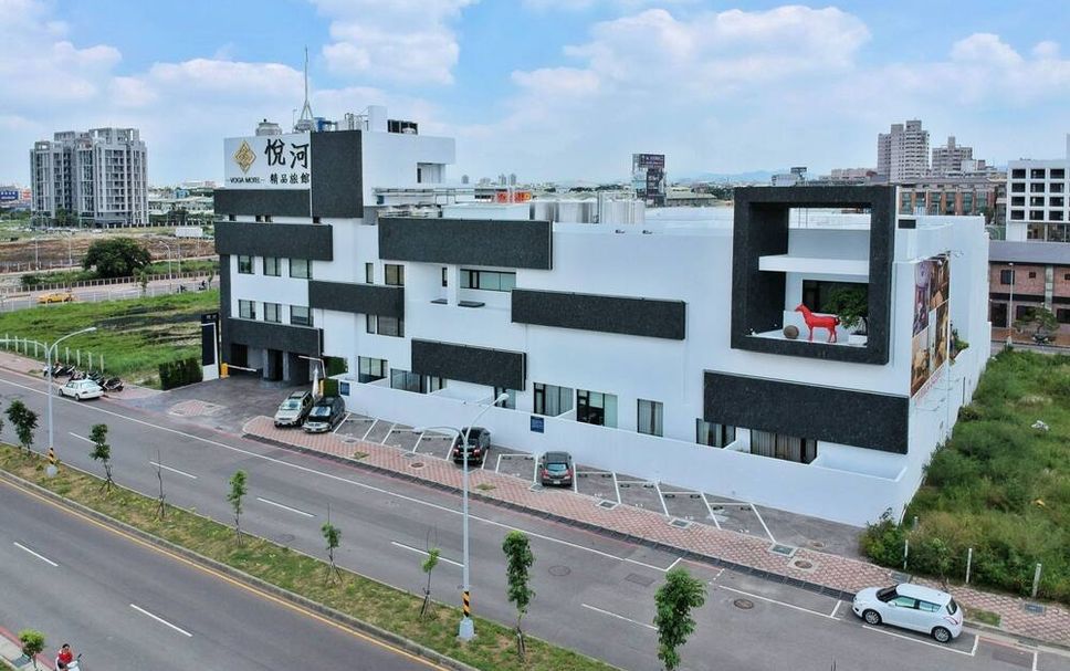 Building Photo