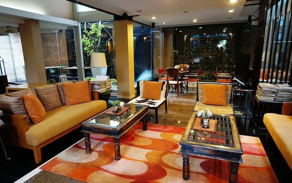 Lounge Photo