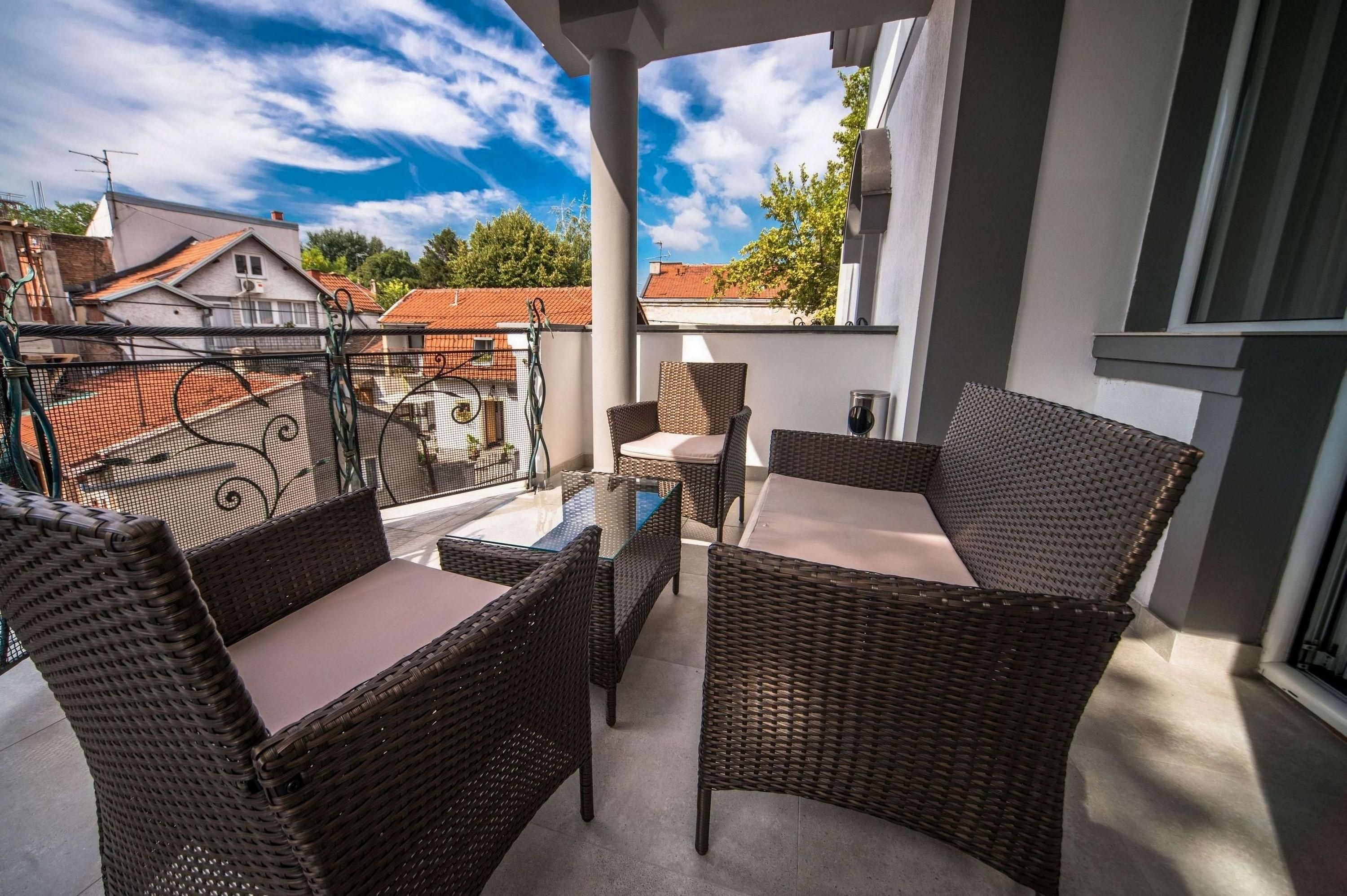 Balcony Photo