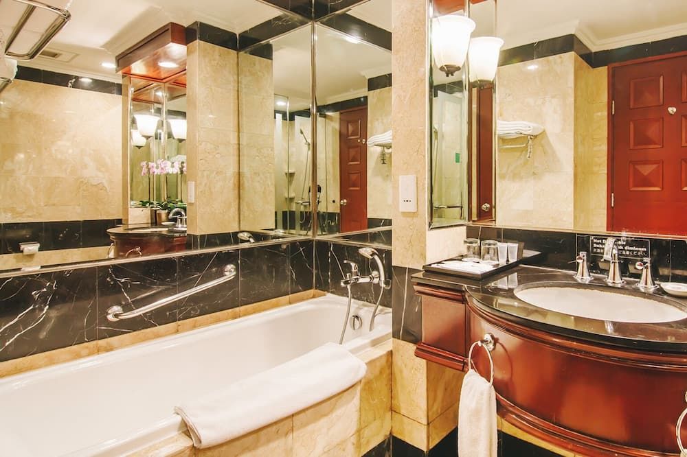 Bathroom Photo