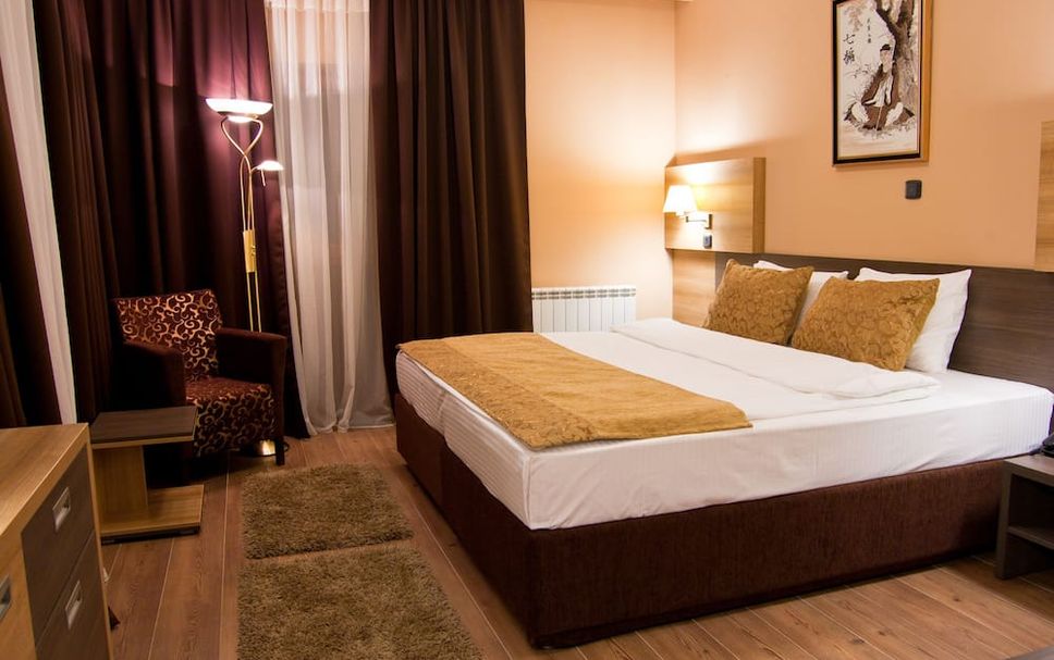 Bedroom Photo