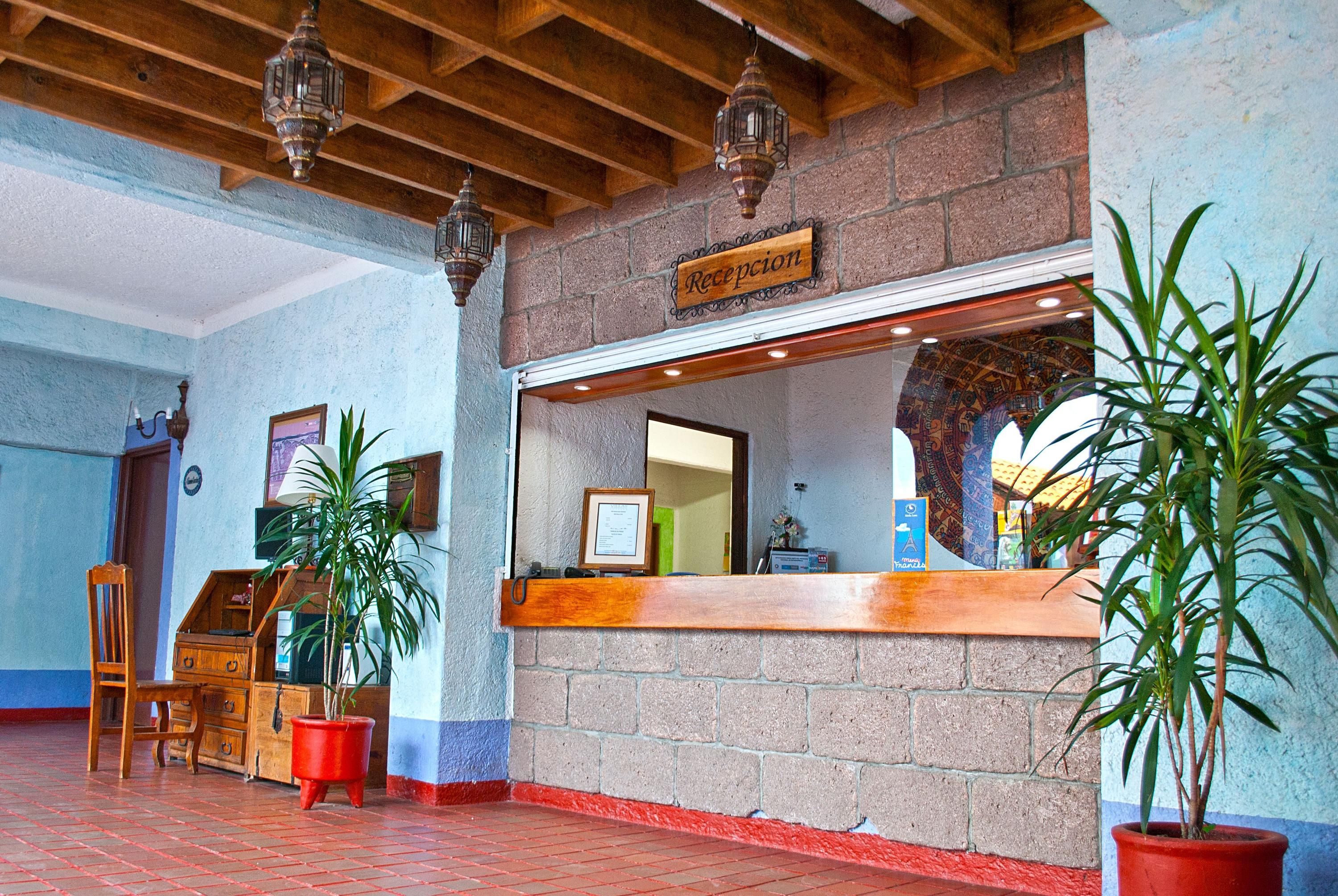 Front desk Photo