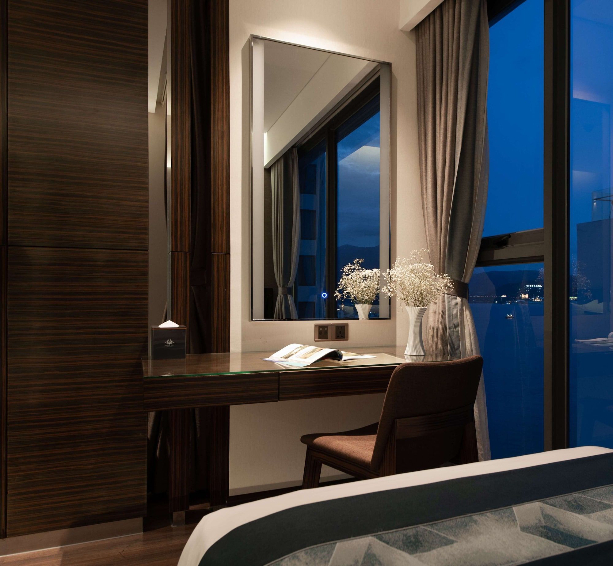 Room amenity