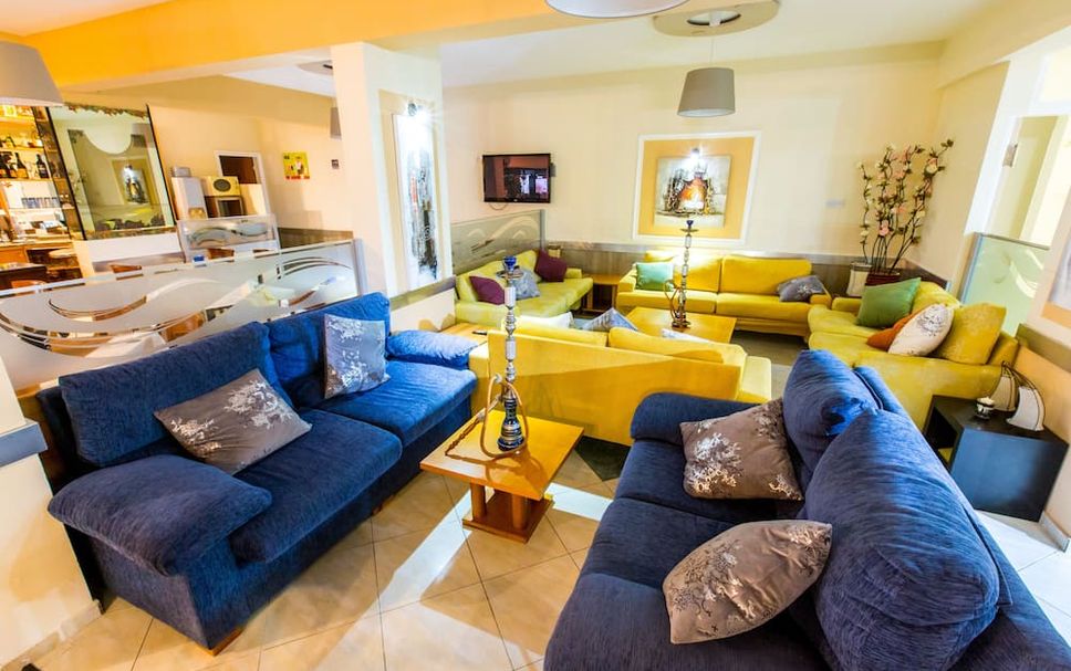 Living room Photo