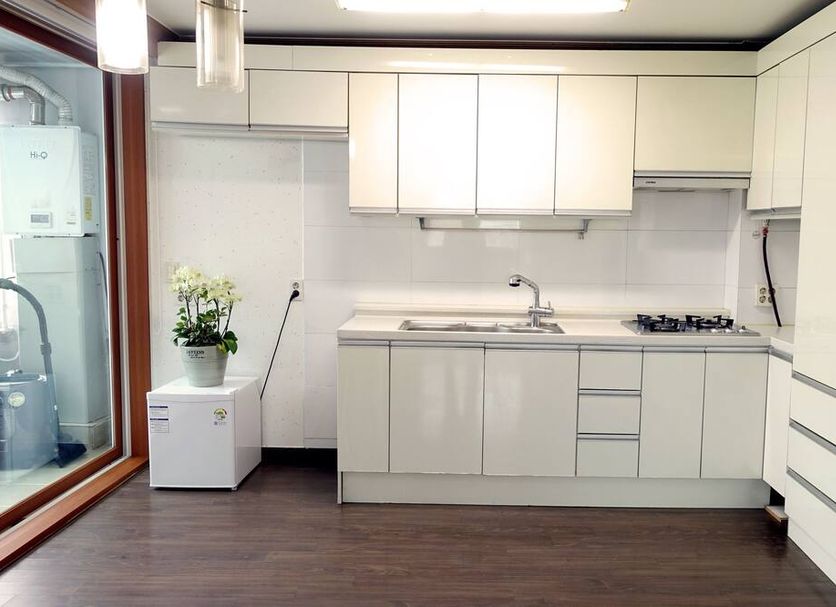 Kitchen Photo