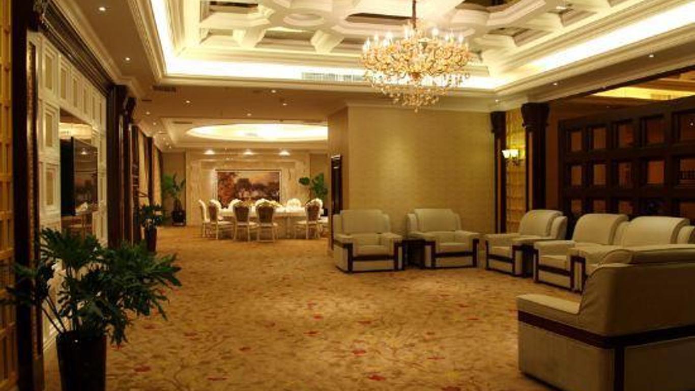 Huayang Holiday Hotel