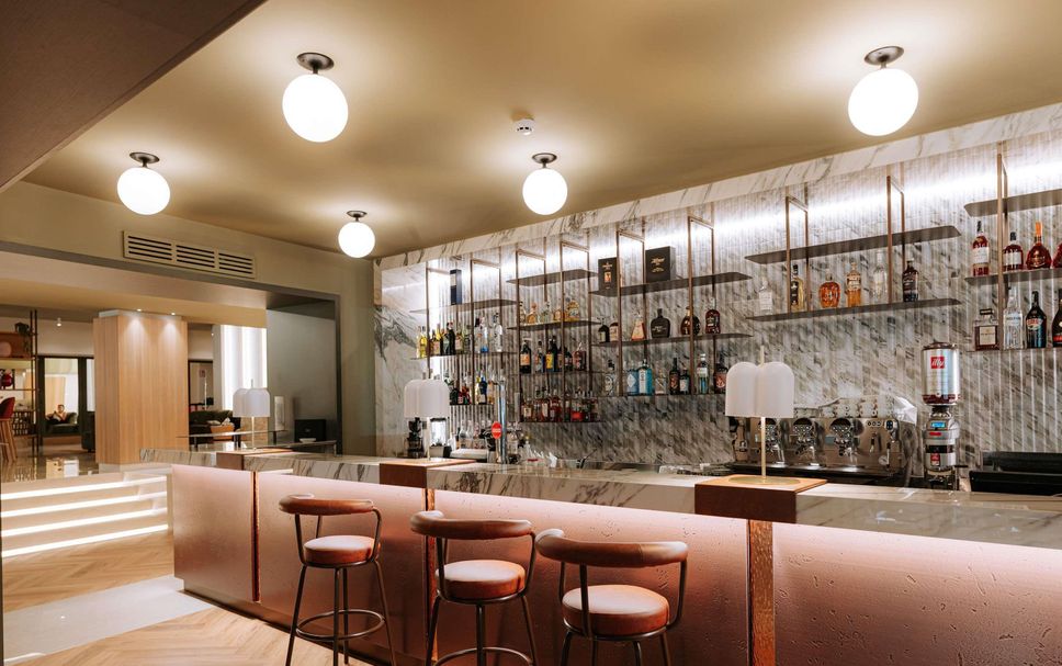 Bar Photo
