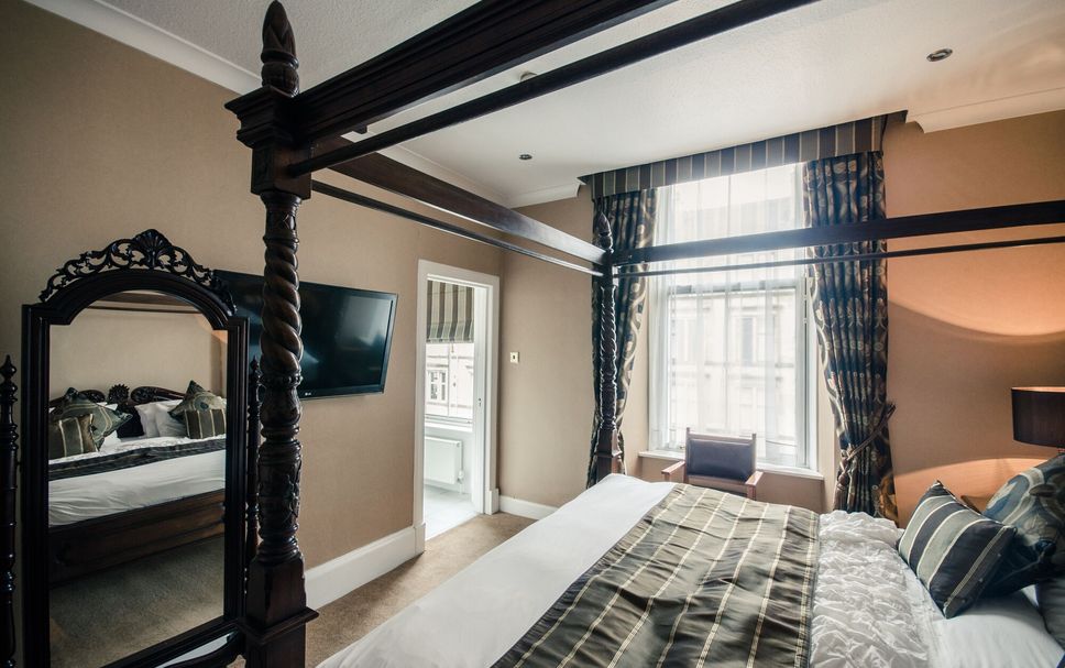 Bedroom Photo