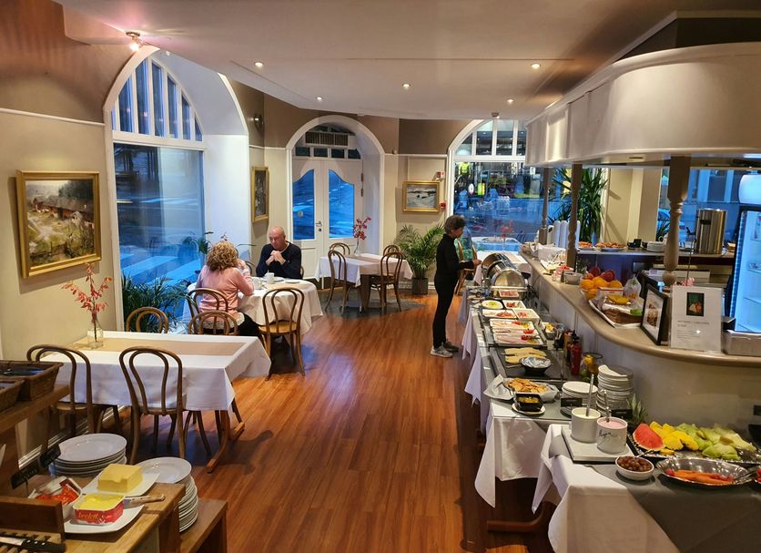 Restaurant Photo