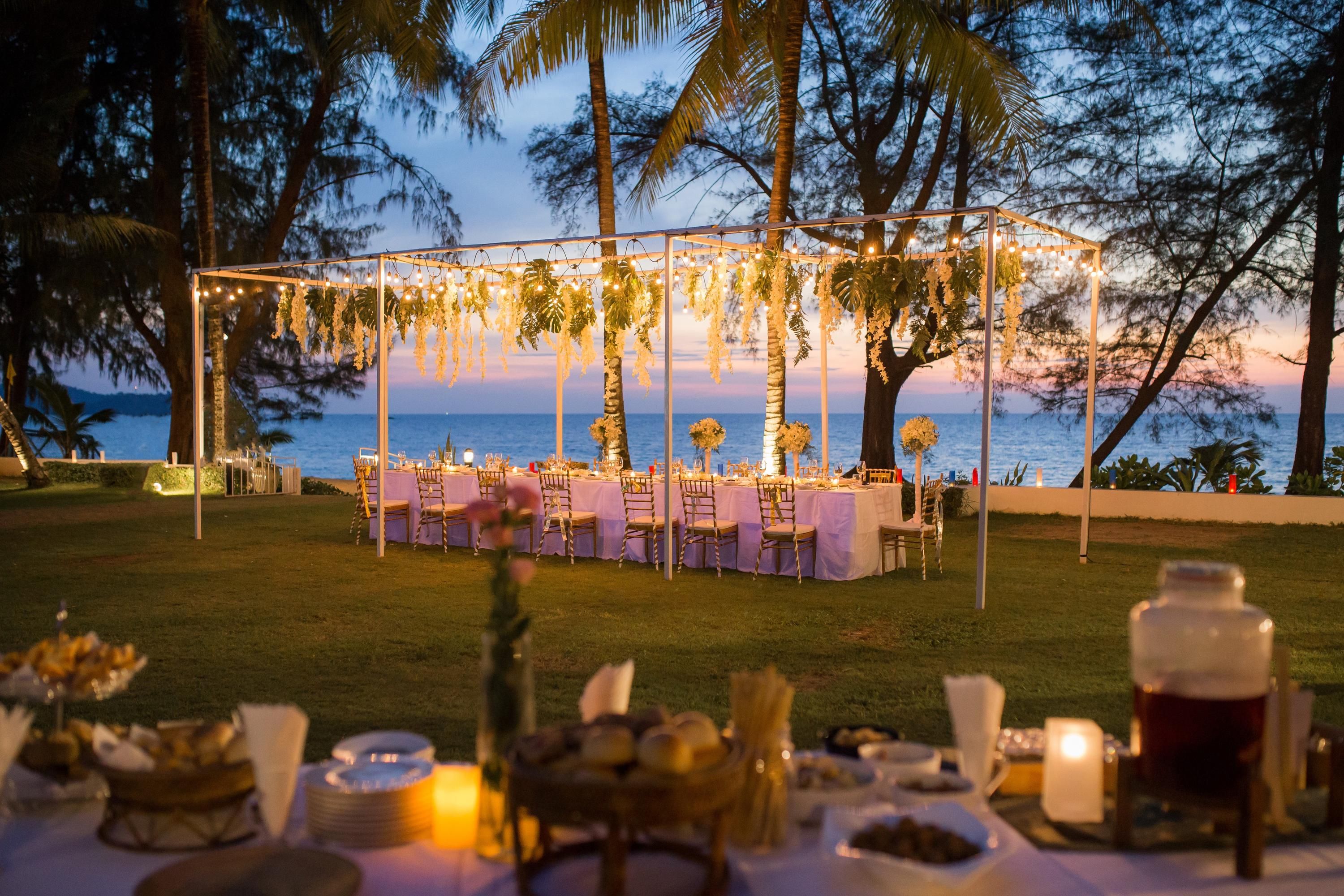 Banquet hall