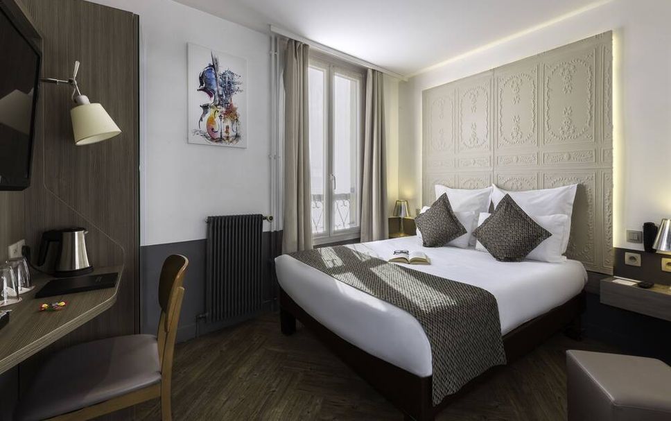 Bedroom Photo