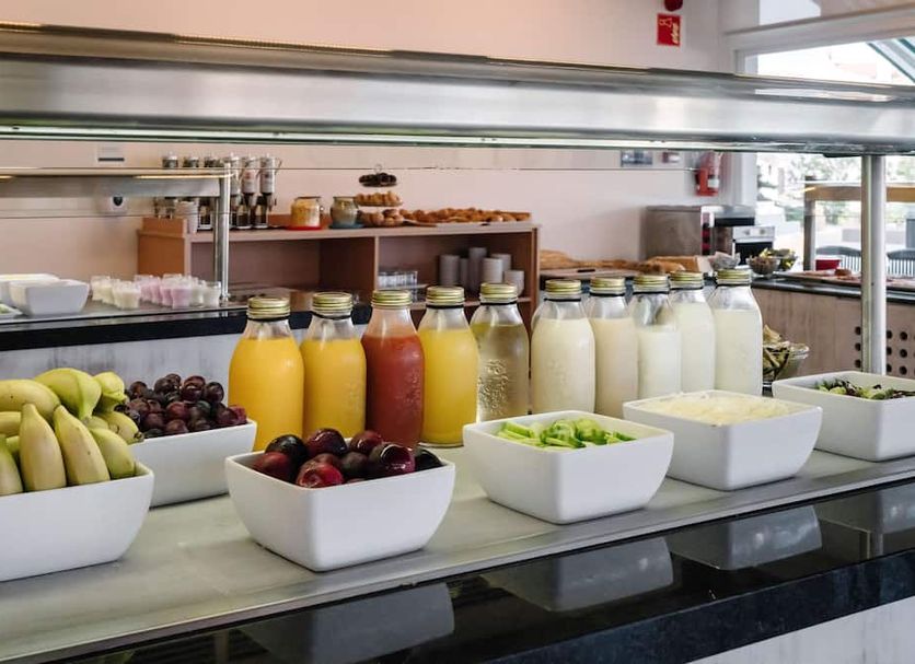 Buffet Photo