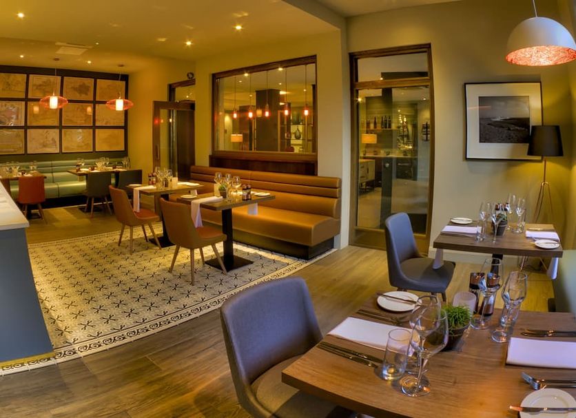 Restaurant Photo