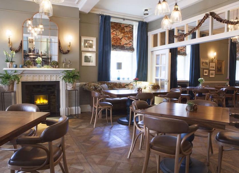 Restaurant Photo