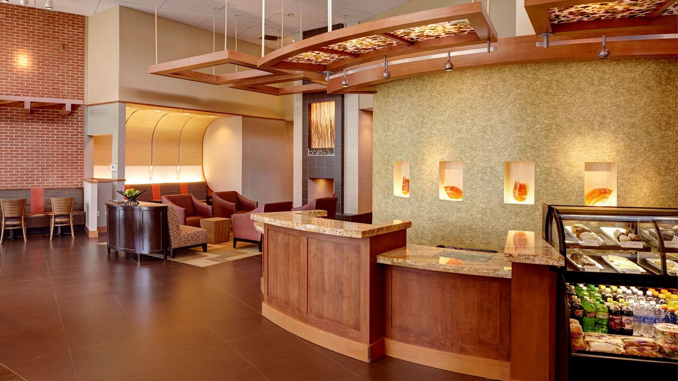 Hyatt Place Fort Myers at the Forum