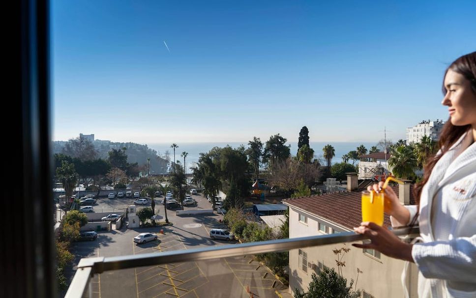 Balcony Photo