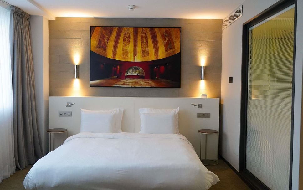 Bedroom Photo