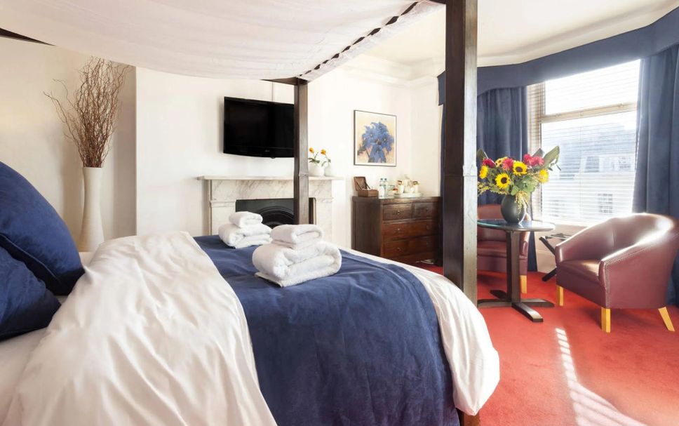 Bedroom Photo