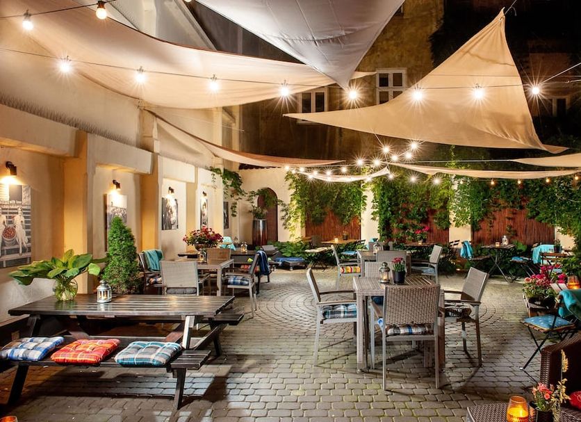 Restaurant Photo