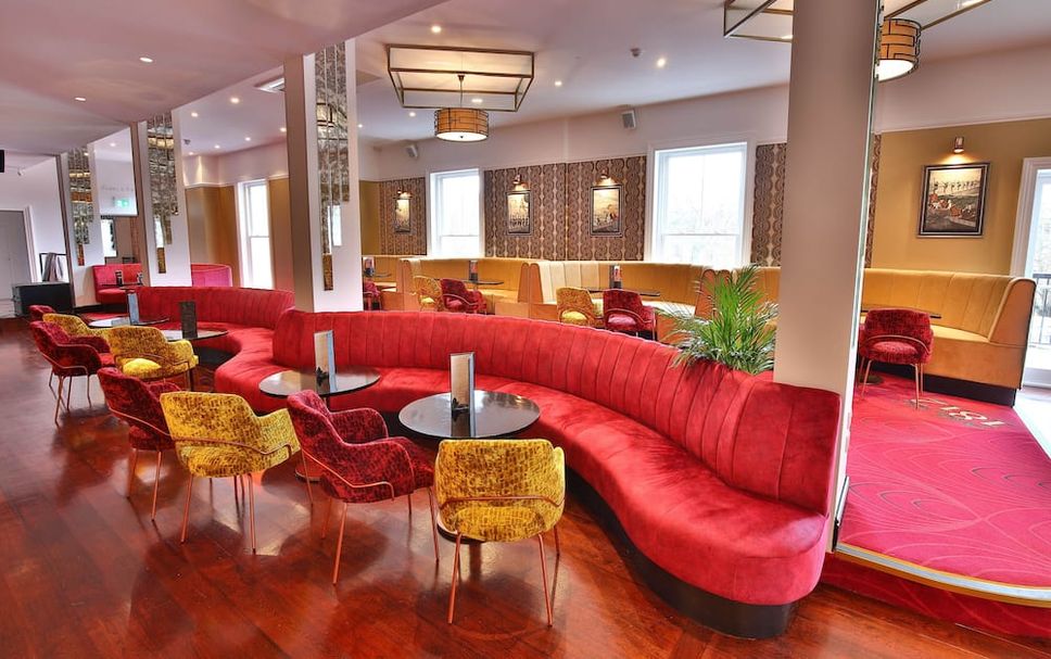 Lounge Photo