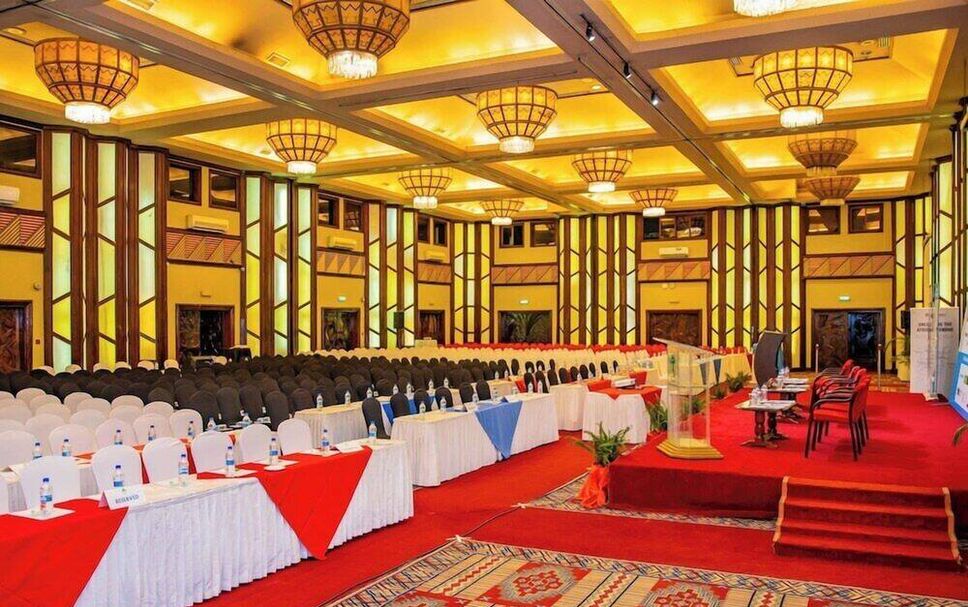 Banquet hall Photo