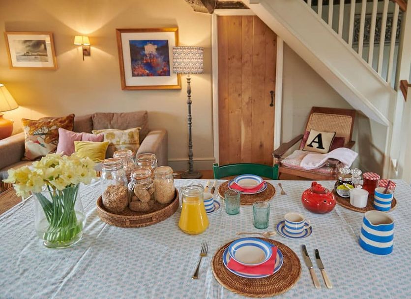 Dining room Photo