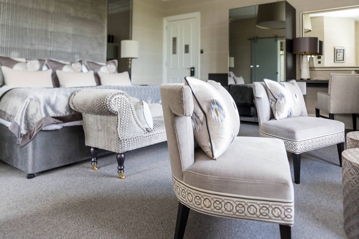 Room amenity