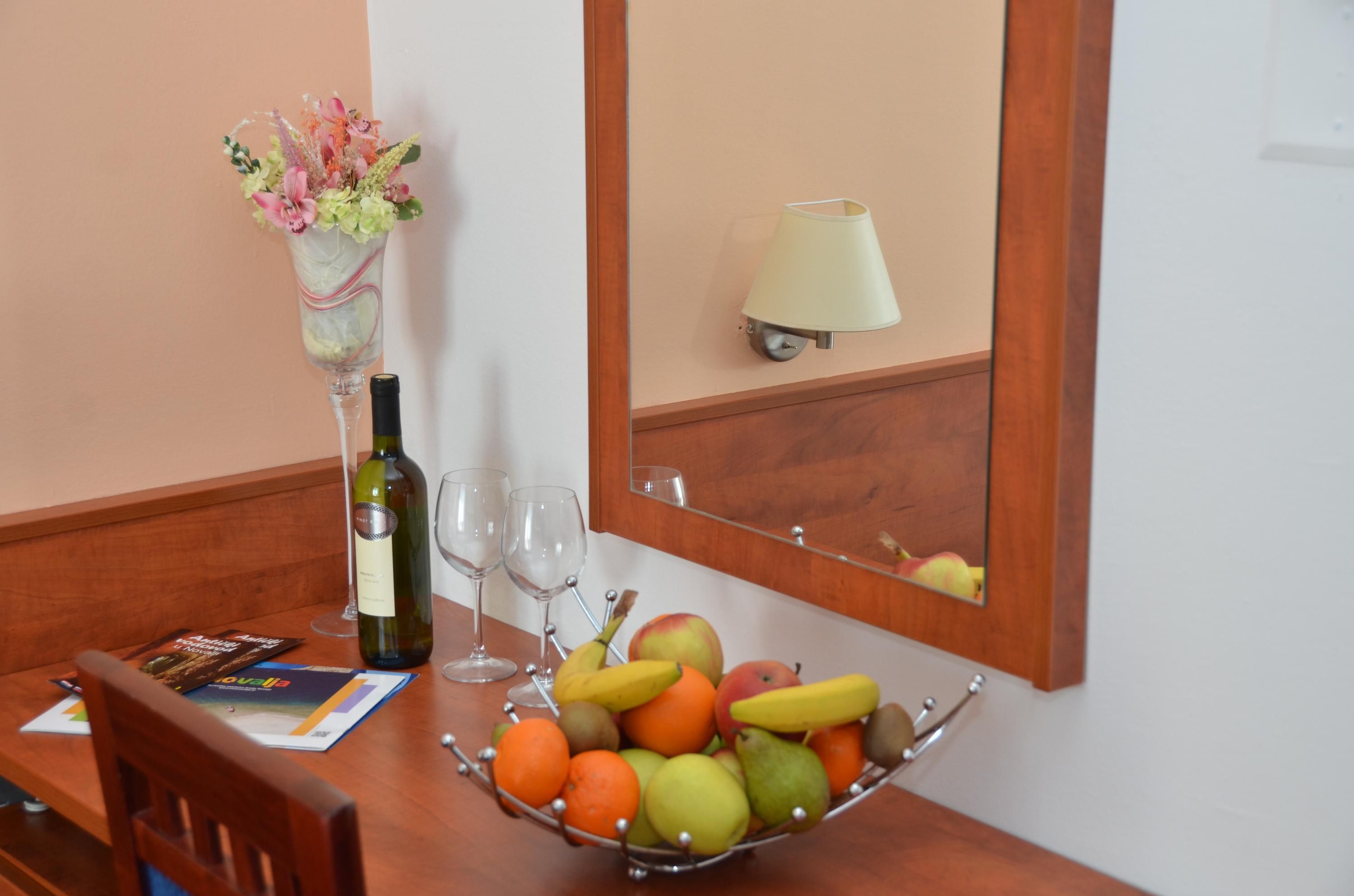 Room amenity