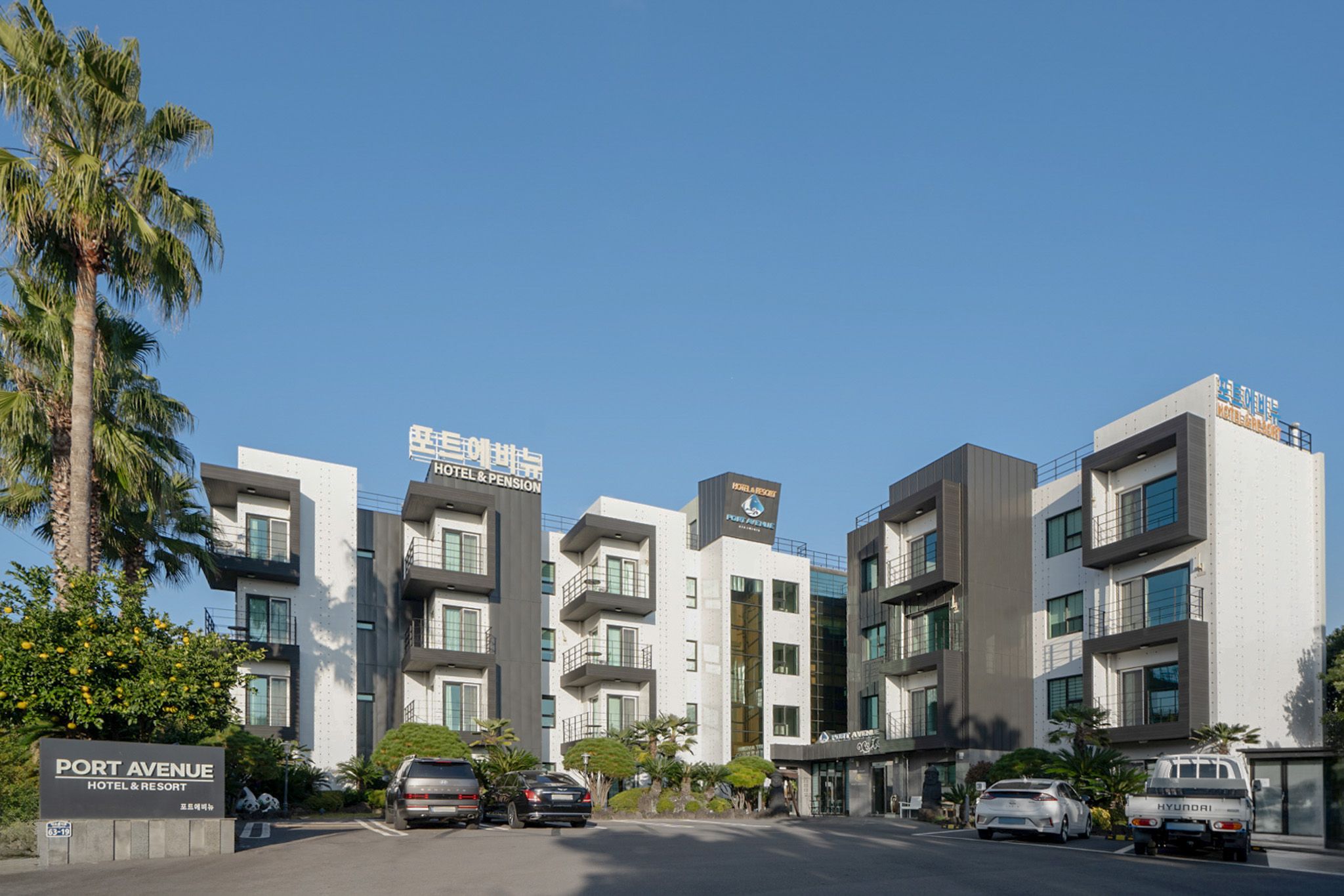 Building Photo