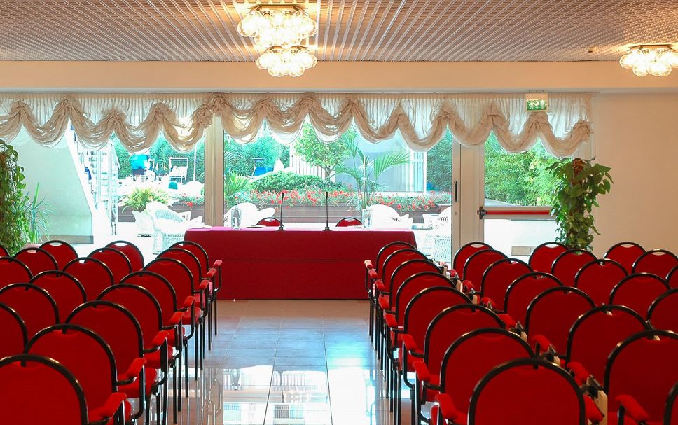 Conference room Photo