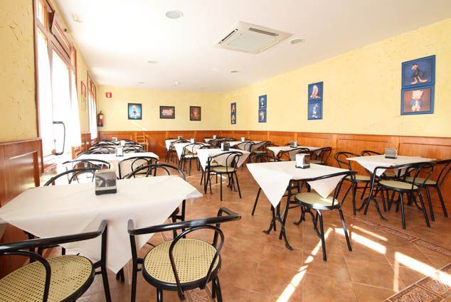Dining room Photo