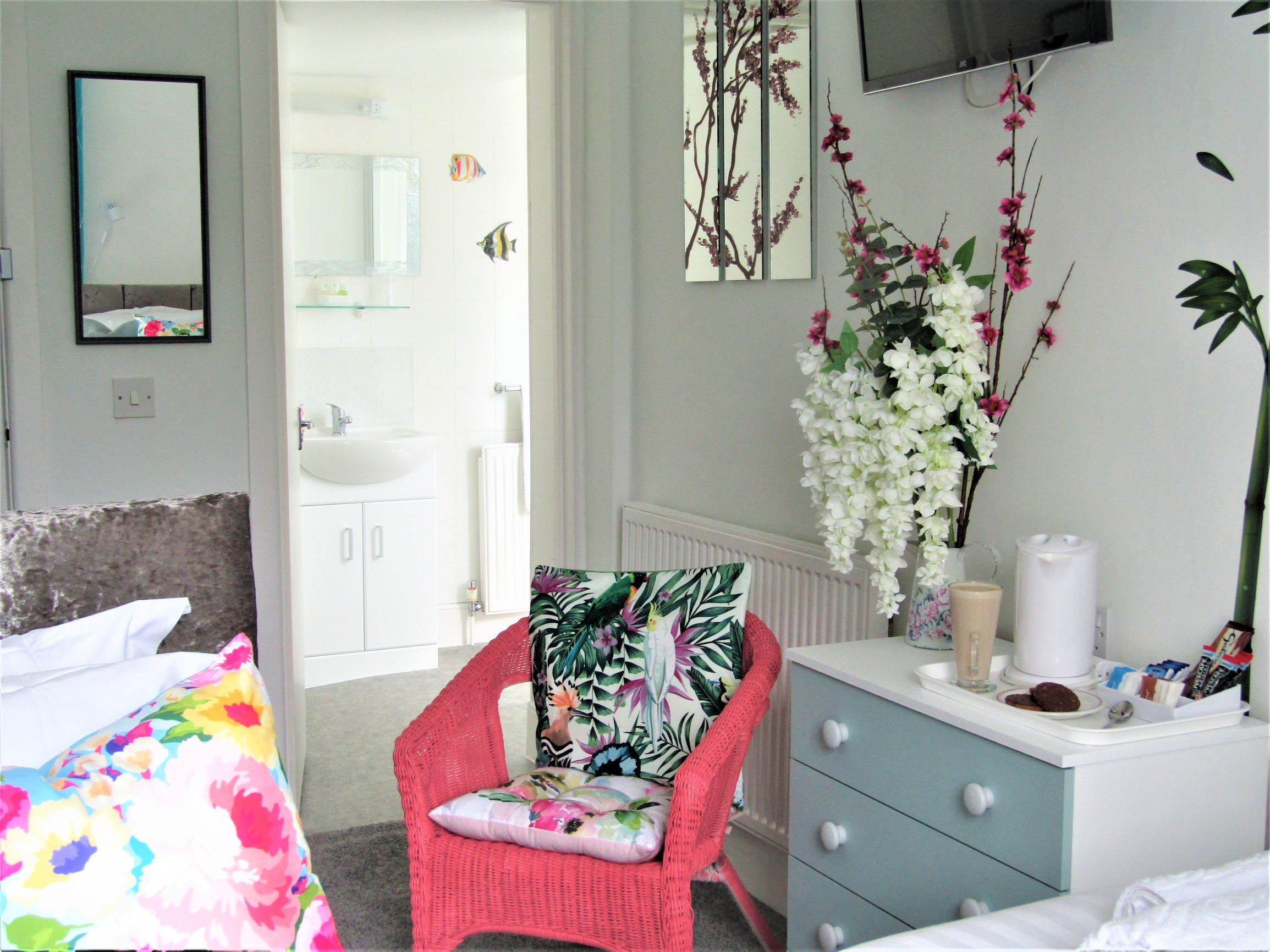 Room amenity