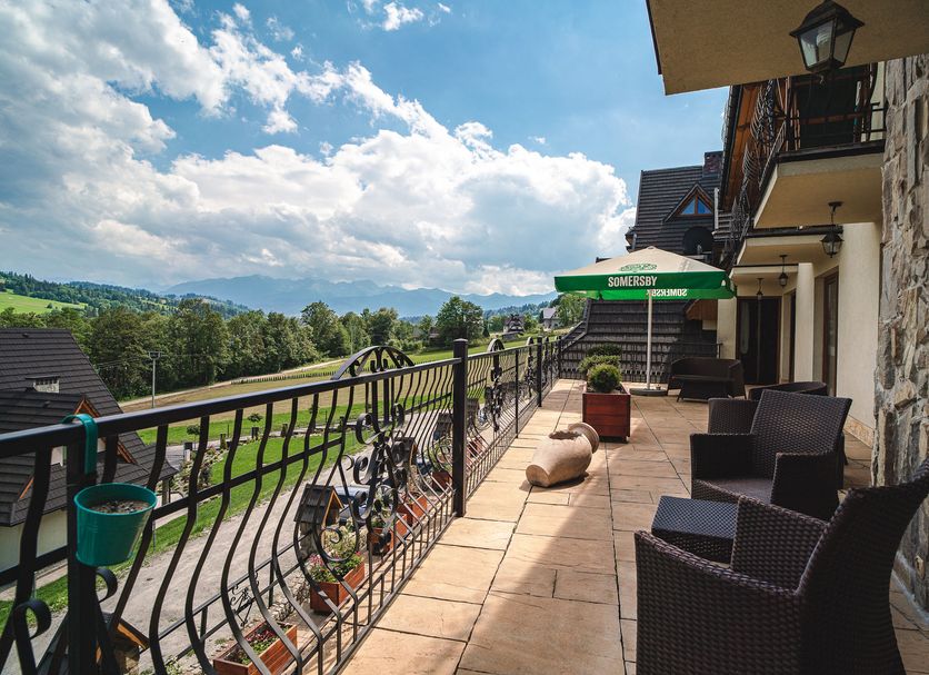 Balcony Photo
