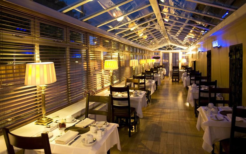 Restaurant Photo