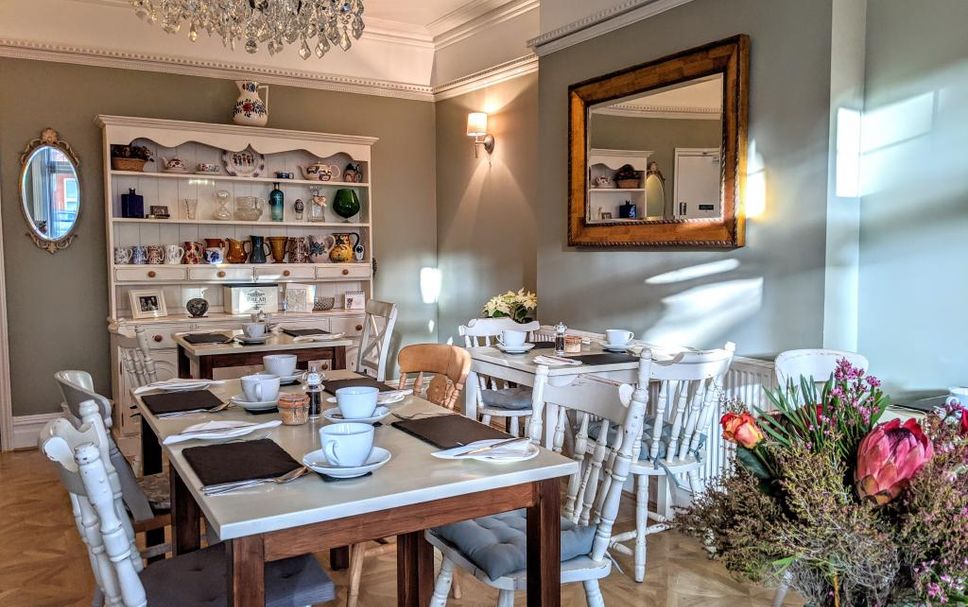 Dining room Photo